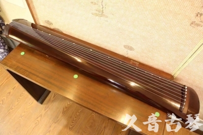泸州市●久音古琴  ●佳品推荐  [高级演奏级梁鸾式]